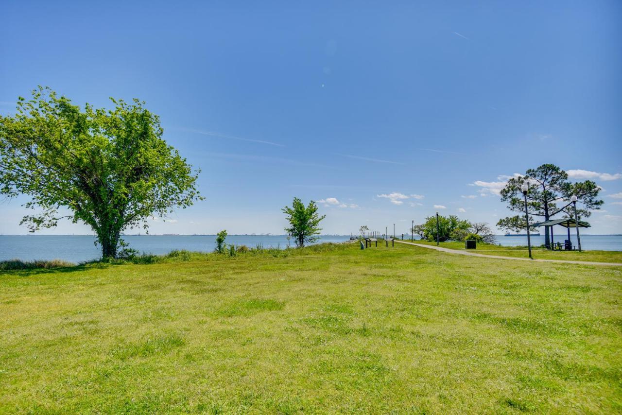 Charming Newport News Cottage Less Than 1 Mi To Ocean! Hampton Exterior photo