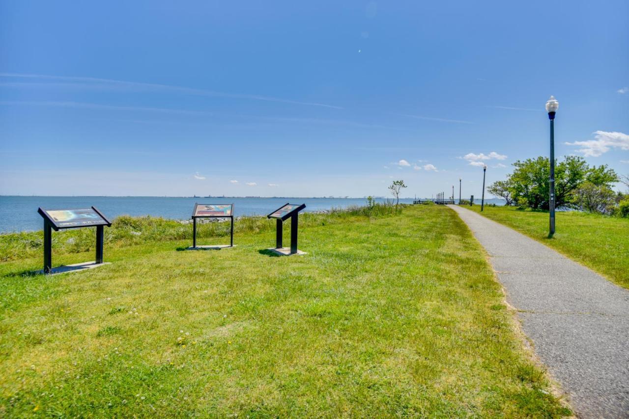 Charming Newport News Cottage Less Than 1 Mi To Ocean! Hampton Exterior photo